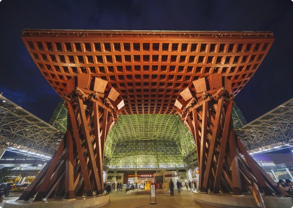 写真：金沢駅
